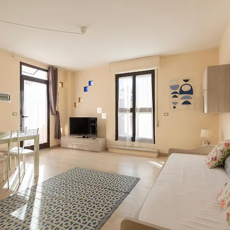 I Palmizi Apartment *